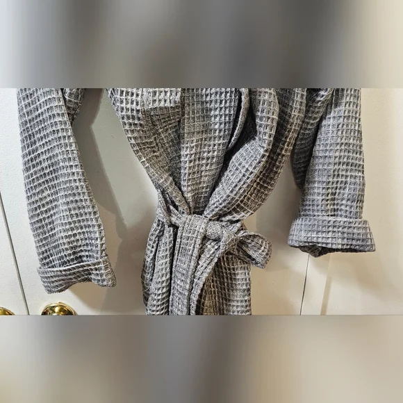 Parachute Waffle Robe Unisex Size Large Grey 100% Authentic ✅️